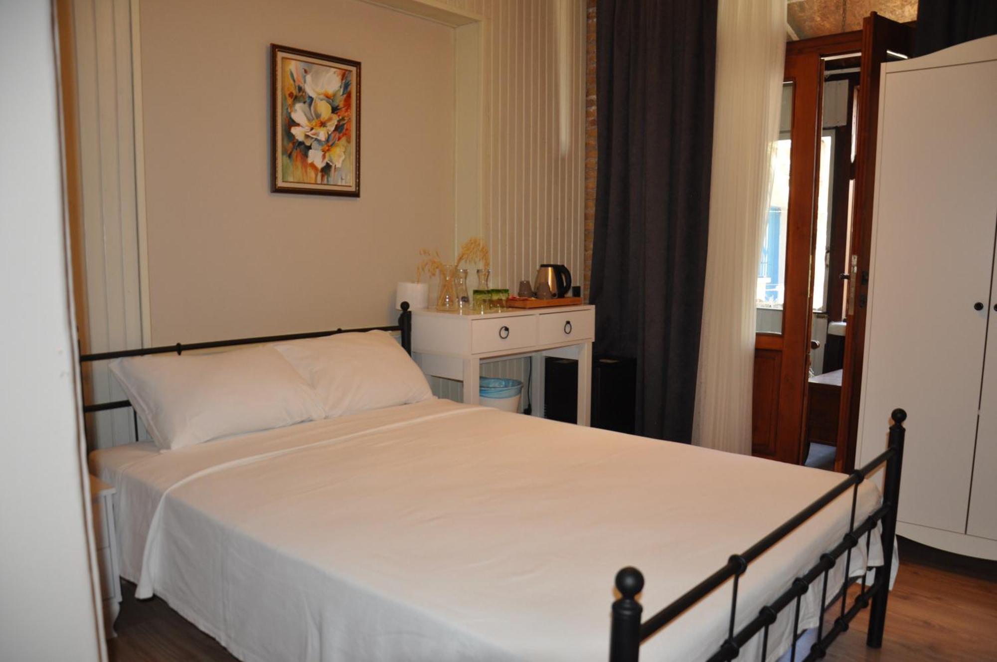 アンタルヤ La Casa Carina Bed & Breakfast エクステリア 写真