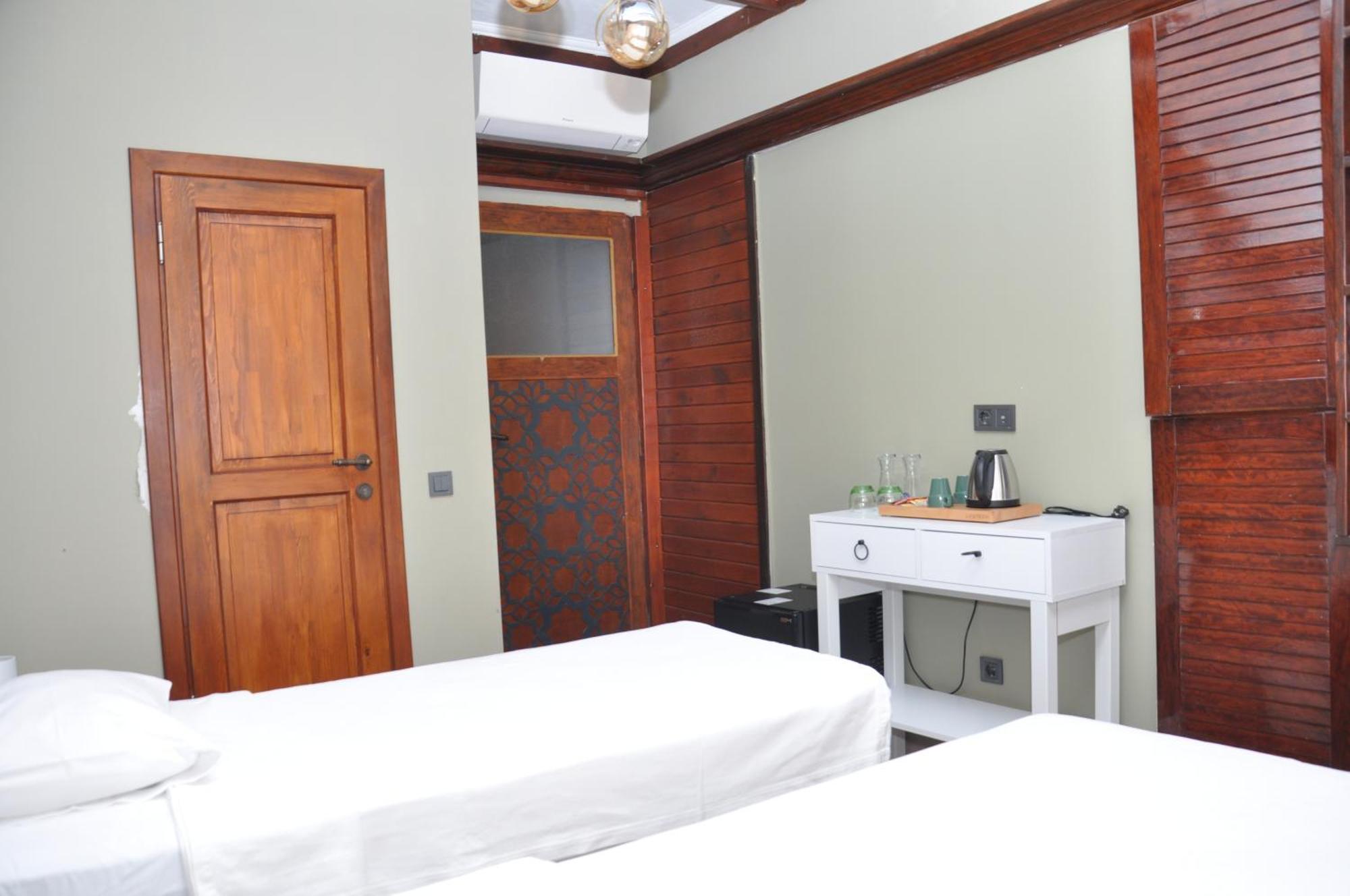 アンタルヤ La Casa Carina Bed & Breakfast エクステリア 写真